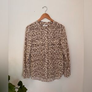 EQUIPMENT Slim Signature Silk Shirt in Leopard Women’s Size Small